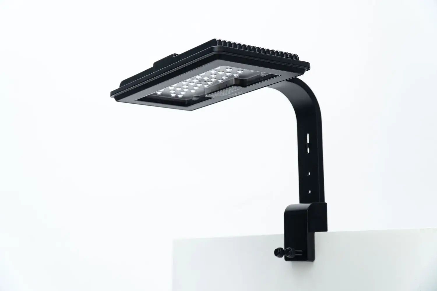 Светодиодный светильник для ак – обзор и цена Refugium Light Nano